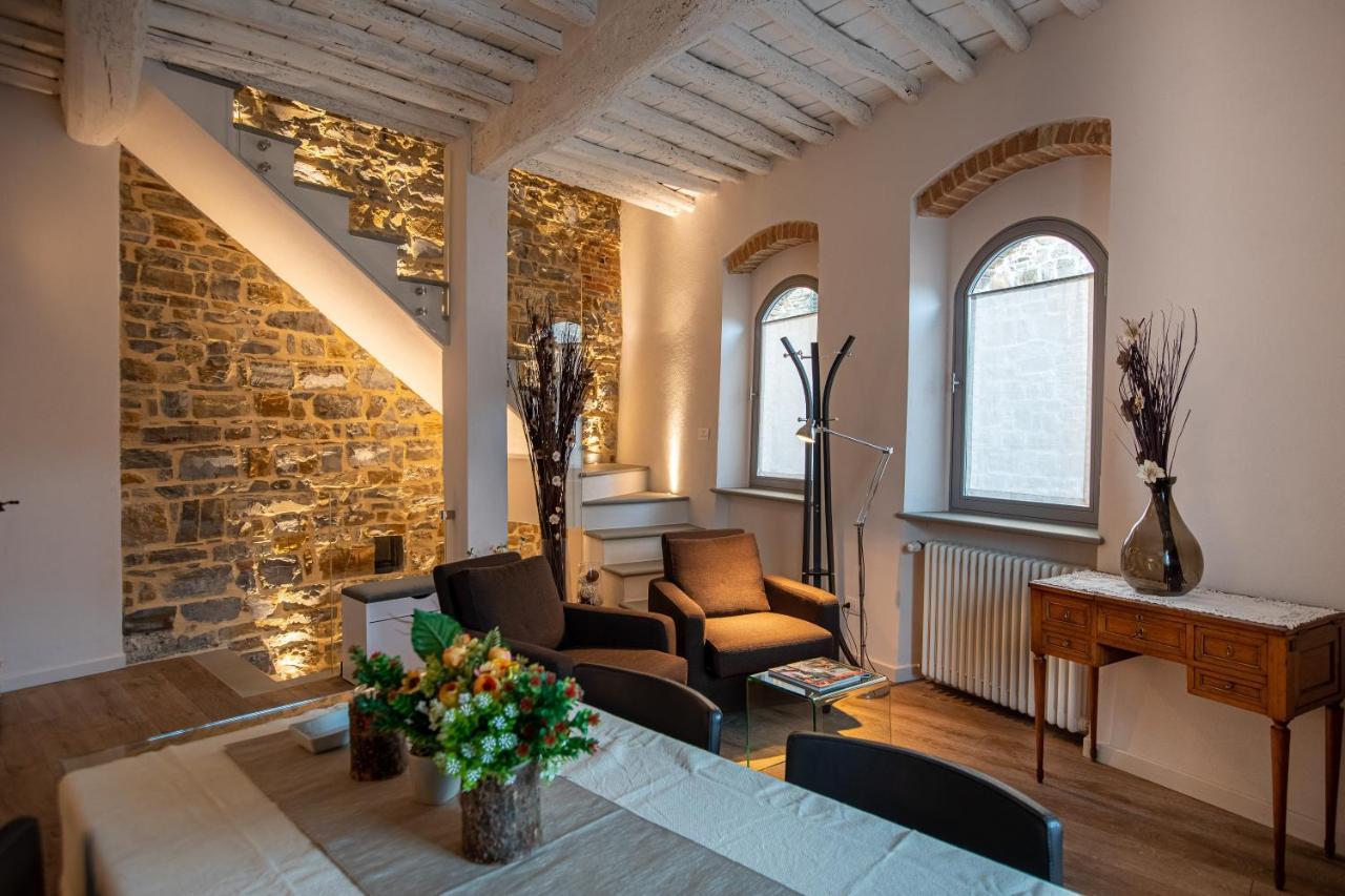 Old Medieval Apartment San Donato in Poggio 外观 照片